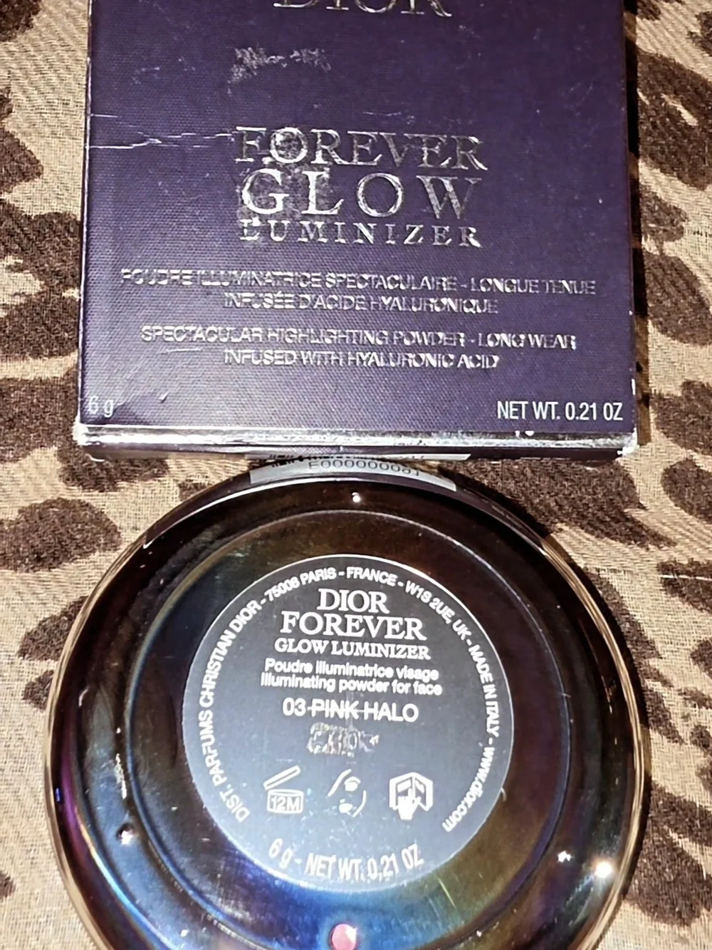 Dior Forever Glow Luminizer Compact in Metallic Silver
